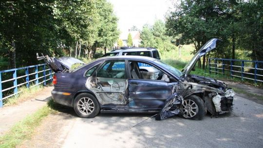 Narkotyki w rozbitym aucie