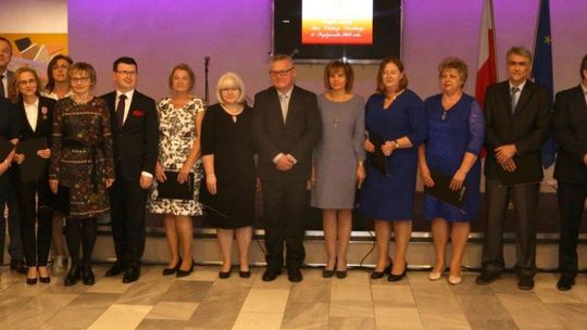 Nauczyciele na medal - Ostrowiec obchodził DEN