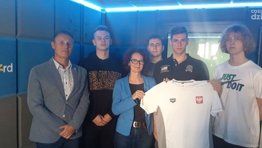 Naukę łączą ze sportem w mistrzowskim stylu