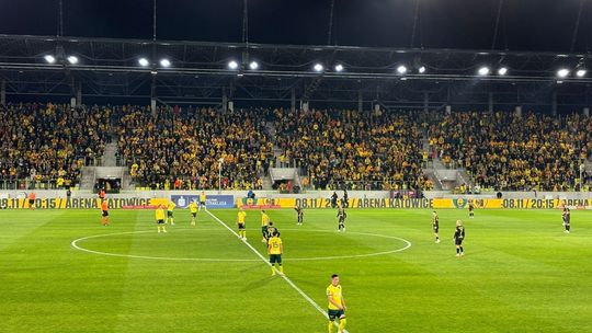 Nic nie może przecież wiecznie trwać...pierwsza porażka Zielińskiego z GKS-em stała się faktem. Korona bez punktów przy Nowej Bukowej