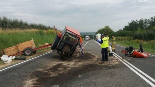Niebezpieczny poranek na krajowej 79-tce
