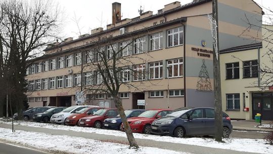 Nieczynne urzędy w Kunowie 