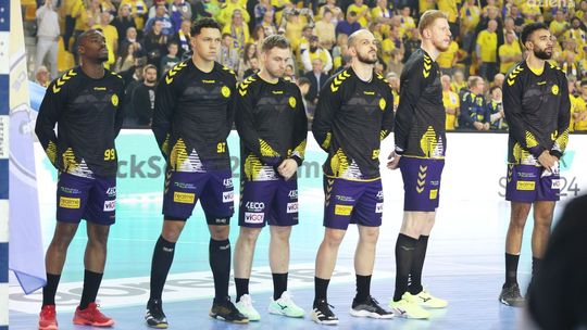 Nieszczęśliwy remis i koniec marzeń - Industria Kielce odpada z Ligi Mistrzów