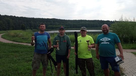 Nocne zawody na Topiołkach - dopisali i wędkarze i ryba