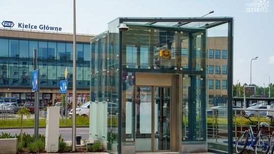 Nowa winda przy dworcu ułatwia życie mieszkańcom i podróżnym