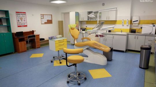 Nowe gabinety stomatologiczne w szkołach 