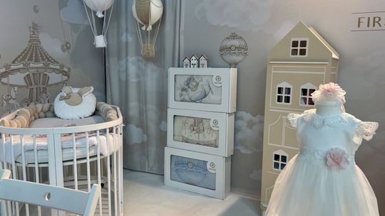 Nowoczesne wózki, edukacyjne zabawki, niezawodne nosidełka i więcej