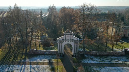 Nowości w Podzamczu: są lipy i "ruchoma" Mona Lisa