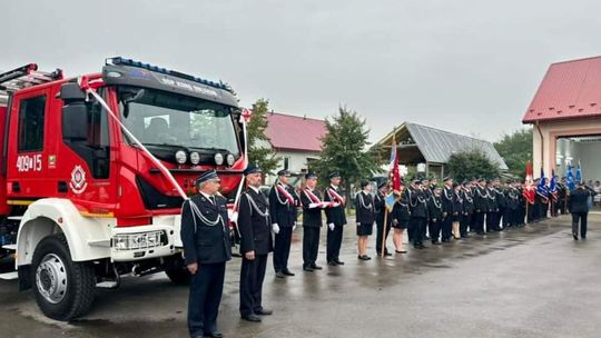 Nowy wóz w gminie Pacanów