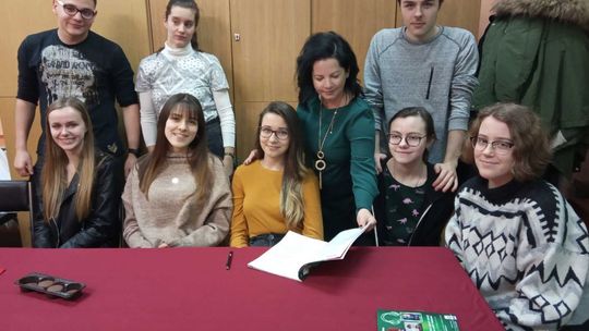 O miłości i nie tylko. Spotkania dyskusyjne "Bez Dna"