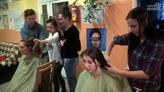 Obetnij włosy dla idei