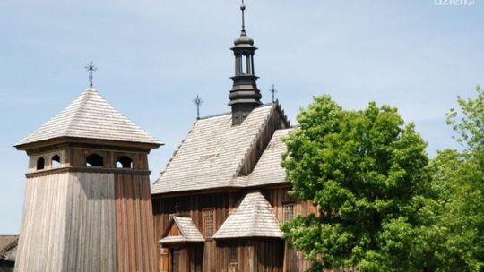 Odnowione eksponaty kościelne w Tokarni na wystawie online