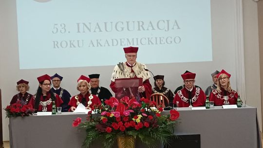 Oficjalne rozpoczęcie nauki na Uniwersytecie Jana Kochanowskiego