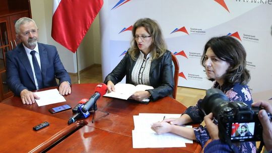"Okrągły stół" wokół oświaty 