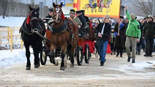 Orszak Trzech Króli znów przejdzie przez Brzezinki. „Pielgrzymi nadziei” w gminie Masłów