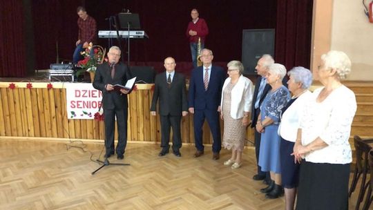 Ostrowieccy emeryci zapraszają na spotkanie z okazji Święta Kobiet