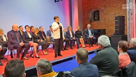 Ostrowieccy kandydaci do sejmiku prezentują swoje sukcesy i plany na nową kadencję 