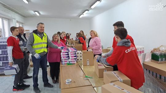 Ostrowieccy Rycerze Kolumba organizują pomoc humanitarną dla mieszkańców walczącej Ukrainy 