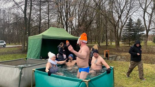 Ostrowieccy sportowcy wspierają WOŚP