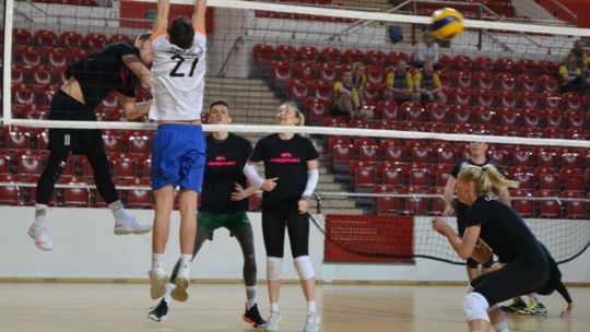 Ostrowiecka hala MOSiR ponownie gościć będzie siatkarskie „dzikie” drużyny
