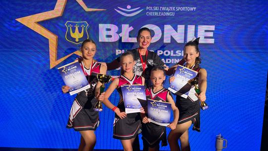 Ostrowiecki Black & White z medalami Pucharu Polski w Cheerleadingu Sportowym
