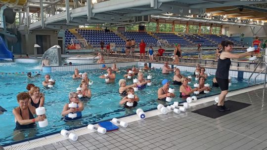 Ostrowiecki MOSiR zaprasza Aktywnych Seniorów na aquarobic
