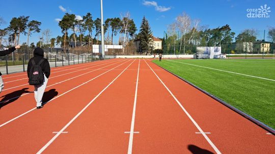 Ostrowiecki stadion lekkoatletyczny dostępny też dla amatorów lekkiej atletyki