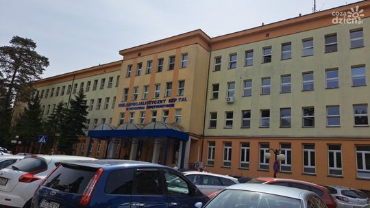 Ostrowiecki szpital włączył się w ogólnopolską kampanię "Różowy Październik" 