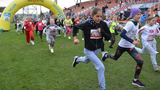 Ostrowieckie Biegi Niepodległości 2023 dla dzieci i młodzieży
