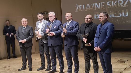 Ostrowieckie firmy ze statuetkami Żelaznych Skrzydeł Biznesu