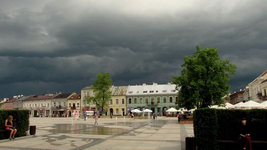 Ostrzeżenie IMGW o burzach i upale