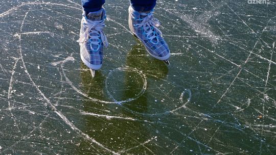 Otwarcie lodowiska w Busku-Zdroju