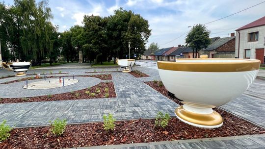 Otwarcie porcelanowego rynku w Ćmielowie w sobotę 23 września 