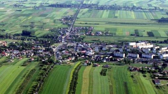 Ożarów. Jubileusz samorządu przełożony