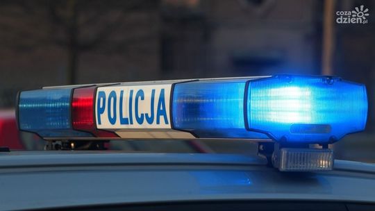 Ożarów. Pościg za pijanym kierowcą