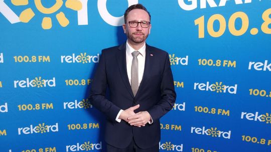 P. Faryna: "Inwestujemy aby zatrzymać mieszkańców naszego powiatu"