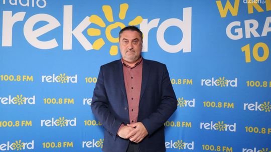 P. Łojek: Młodzi będą debatować o cyberprzestrzeni