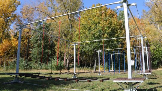 Park linowy dla dzieci i dorosłych 