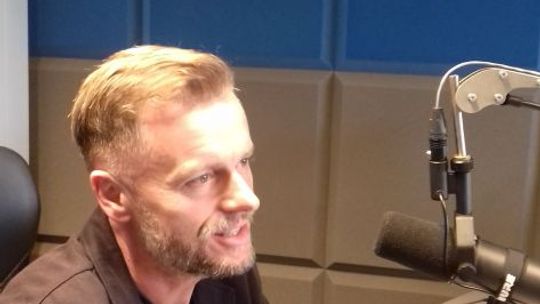 PAWEŁ GÓRNIAK - w zapachu papieru i druku