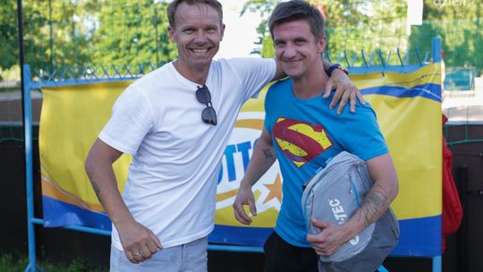 Paweł Sobolewski zagrał w plażowych trójkach