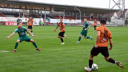 Pięć bramek przy Świętokrzyskiej i wygrana piłkarzy KSZO 1929.