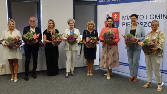 Piekoszowscy nauczyciele z awansem zawodowym