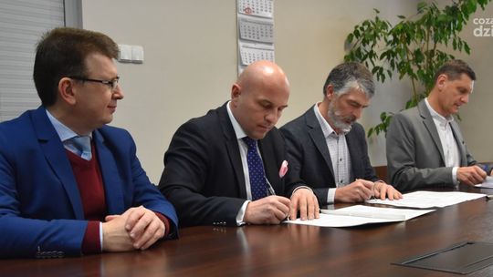 Pierwsza fabryka w ostrowieckim kompleksie inwestycyjnym 