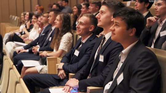 Pierwsza sesja II kadencji Młodzieżowego Sejmiku Województwa