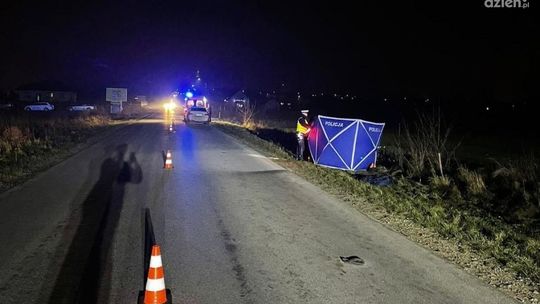 Pieszy zmarł po potrąceniu przez BMW