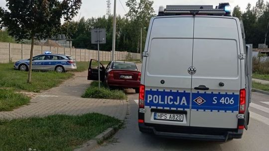 Pijany kierowca uciekał przed policją. Pościg zakończył się kolizją i aresztowaniem