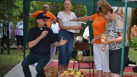 Piknik Jadwiżański zakończył wakacje w ostrowieckim osiedlu Stawki  