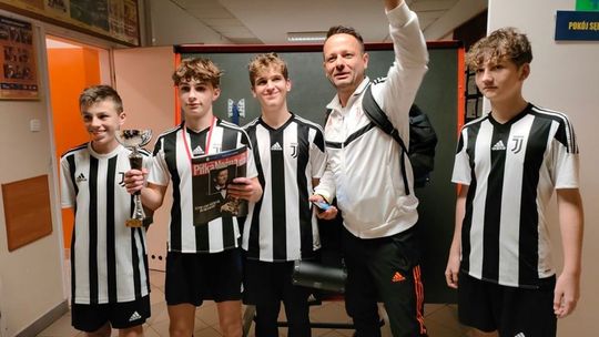 Piłkarskie trójki dla rocznika 2011 w Kielcach