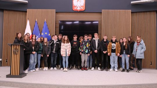 Pińczowscy licealiści z wizytą w urzędzie