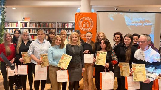 Pisanie- ładne- jest sztuką! Konkurs dla mających piękny charakter pisma w Ostrowcu